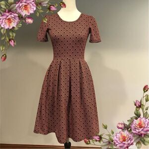 Gorgeous LuLaRoe geometric  print Amelia dress